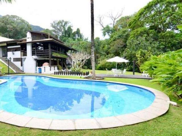 Casa Alto Padrão em Guaecá, São Sebastião/SP