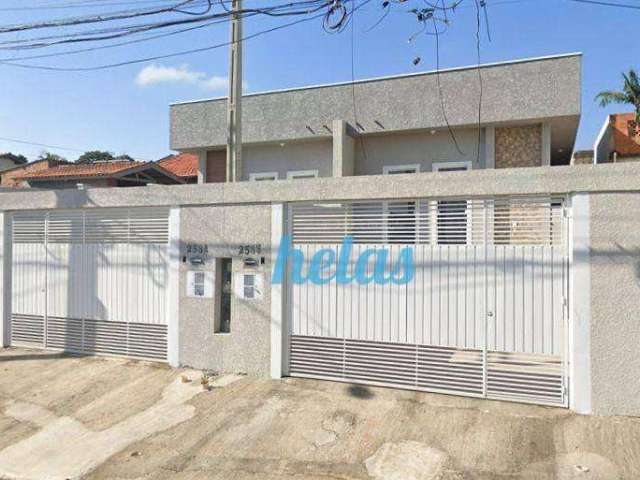 Casa térrea com 03 Dormitórios no Jd. dos Pinheiros -Atibaia