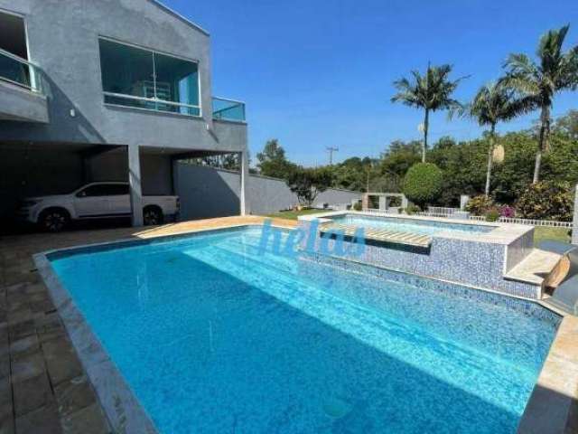 CASA TÉRREA À VENDA COM 448,50 m², 4 SUÍTES, ÁREA GOURMET, PISCINA, POR R$ 1.450.000,00 EM CONDOMÍNIO FECHADO  EM ATIBAIA/SP.