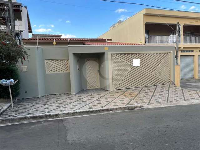 Casa para locação em Indaiatuba/SP - Jardim Regina.