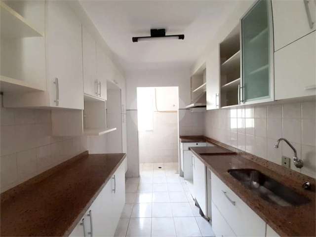 Apartamento com 3 quartos para locação em Jardim Juliana - SP