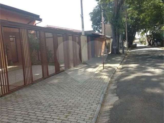 Casa térrea com 3 quartos à venda em Vila Maria Helena - SP