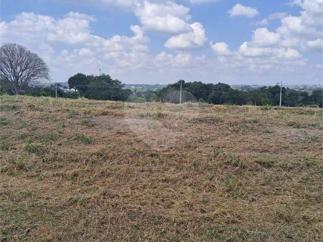 Loteamento à venda em Jardim Oliveira Camargo - SP