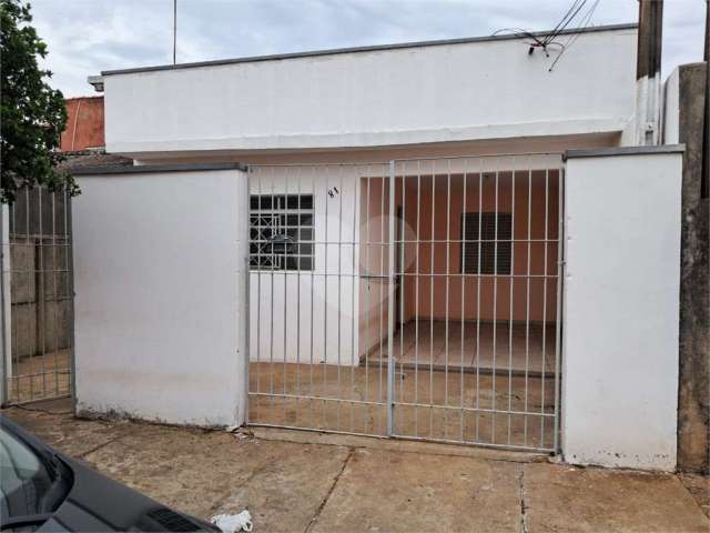 Casa com 3 quartos à venda em Núcleo Habitacional Brigadeiro Faria Lima - SP