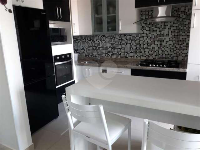 Apartamento com 3 quartos à venda em Vila Brizzola - SP