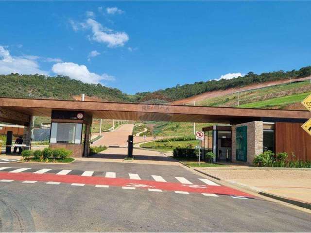 Terreno a Venda no Condomínio Estrela Do Lago