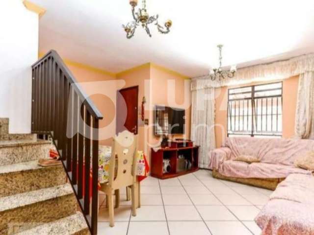 Sobrado com 3 dormitórios de 106m² à venda, na Vila Nova Mazzei