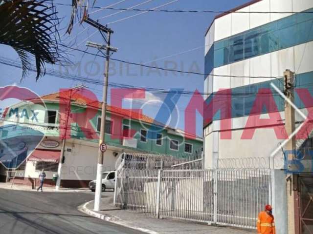 Prédio com 727 m² na vila maria para locação