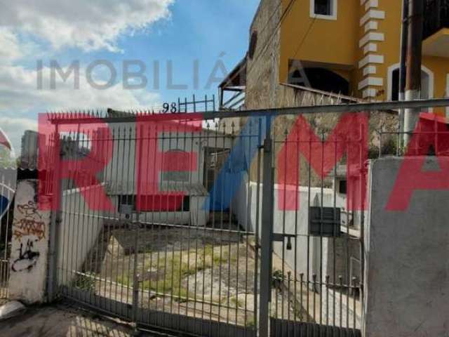 Casa térrea com 1 dormitório para locação na Santa Teresinha