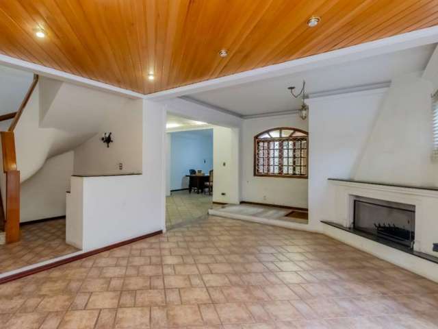 Atraente casa tipo para venda com 5 quartos, 425m²