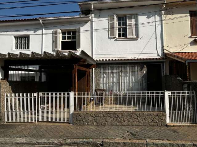 Aconchegante casa de vila  para venda com 3 quartos, 112m²