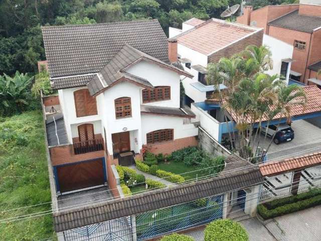 Atraente sobrado para venda com 5 quartos, 400m²