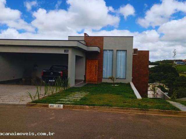 Esta belíssima casa recém construída, toda mobiliada no Residencial Lagos de Jarinu é tudo o que você sempre sonhou para viver bem!