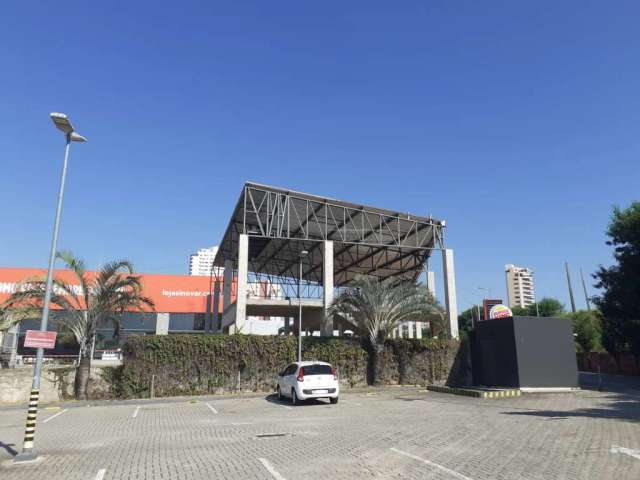 Galpão Comercial de 452,15m2 com mezanino