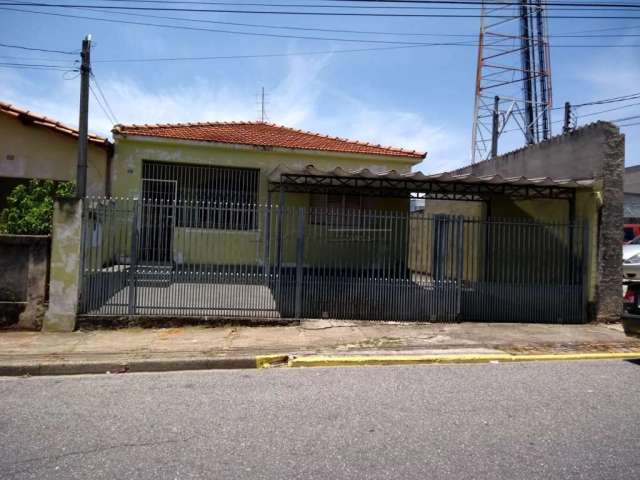 Casa a venda com 4 quartos, 206m2 na Vila Progresso - Sorocaba