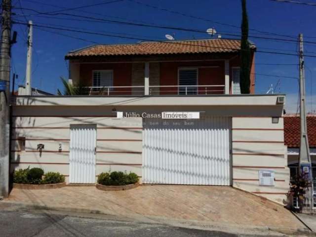 Casa a venda com 3 quartos, 245m2 no Jardim São Paulo - Sorocaba