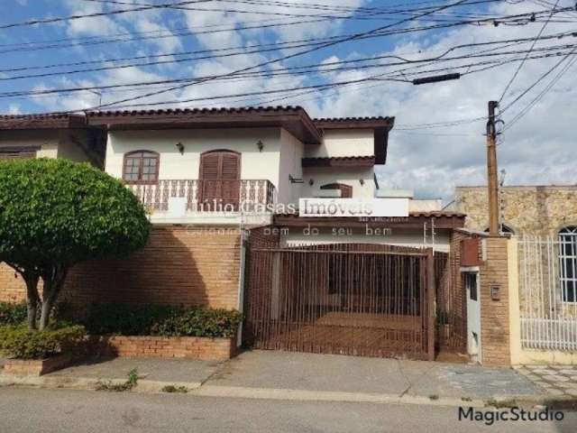 Casa á venda com 3 quartos, 250,00 m2 - Vila Trujillo, Sorocaba