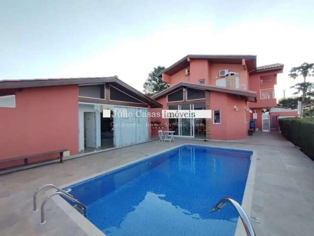 Casa a venda com 4 quartos, 413m2 no Condomínio Village Saint Charbel - Araçoiaba da Serra