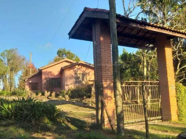 Sítio a venda com 4 quartos, 600m2 no Bairro Paula e Mendes - Piedade SP