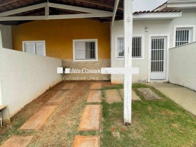 Casa em condomínio Vila Esmeralda com 2 quartos