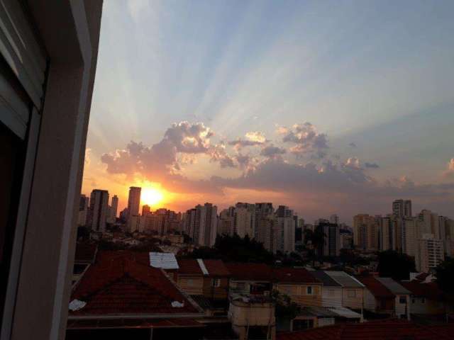 Sobrado para Venda em São Paulo, BOSQUE DA SAÚDE, 3 dormitórios, 3 suítes, 4 banheiros, 2 vagas