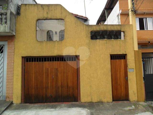 Casa com 4 quartos à venda em Vila Baruel - SP