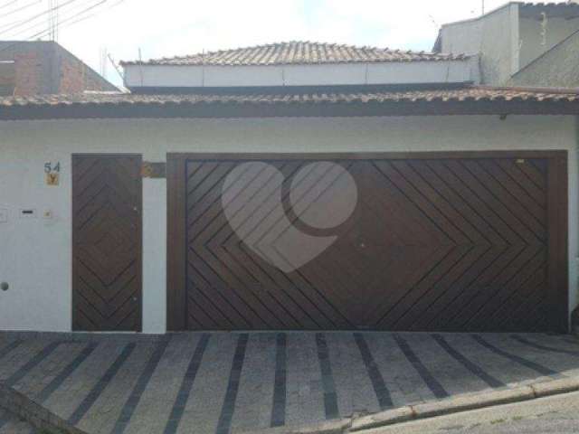 Casa térrea com 3 quartos à venda em Jardim Franca - SP