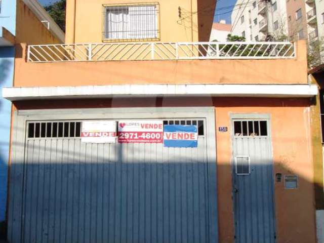 Casa térrea com 4 quartos à venda em Vila Pita - SP