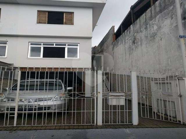 Sobrado com 3 quartos à venda em Água Fria - SP