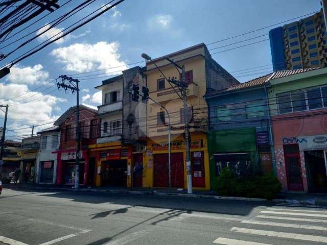 Prédio inteiro à venda em Santana - SP