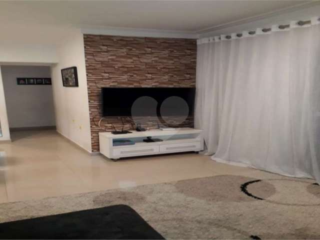 Apartamento com 3 quartos à venda em Vila Laís - SP