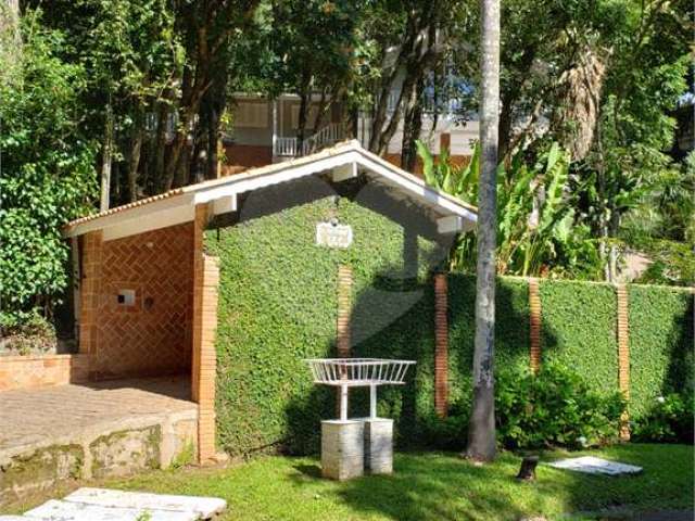 Casa com 2 quartos à venda em Cumbari - SP