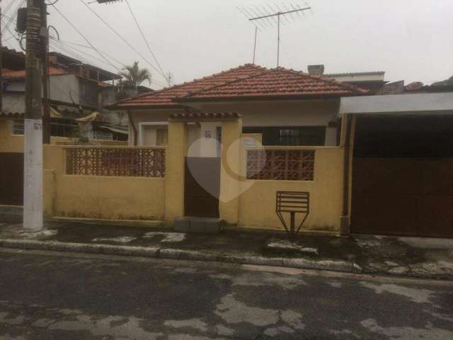 Casa com 4 quartos à venda em Vila Vitório Mazzei - SP