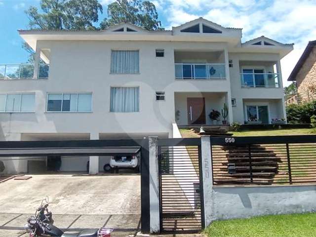 Casa com 4 quartos à venda em Caraguatá - SP