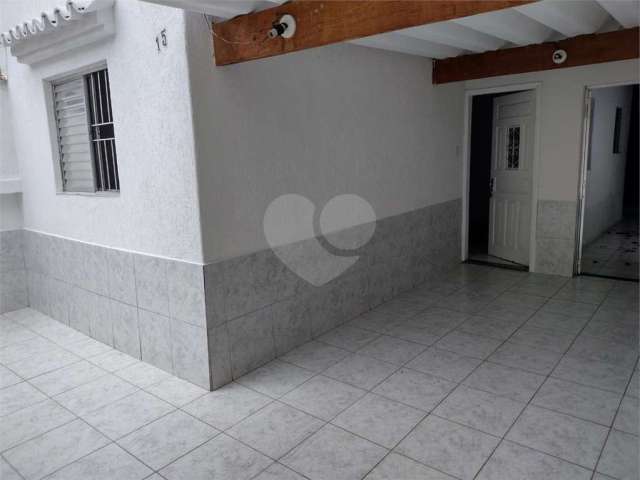 Casa térrea com 2 quartos à venda em Vila Nova Mazzei - SP