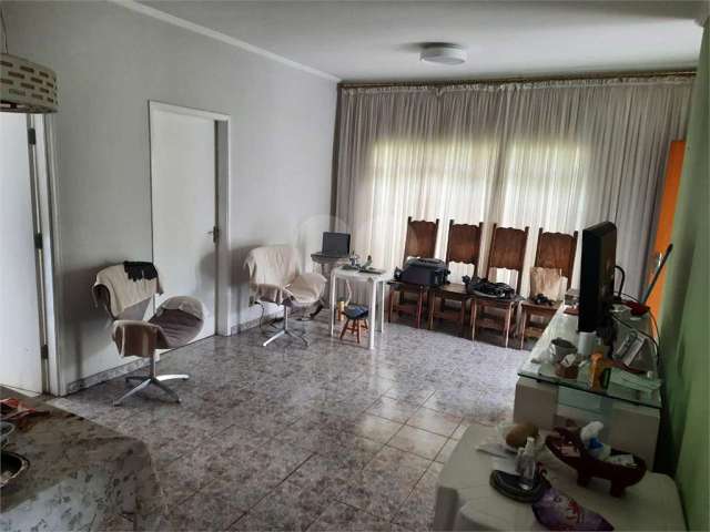 Casa com 3 quartos à venda em Vila Gustavo - SP