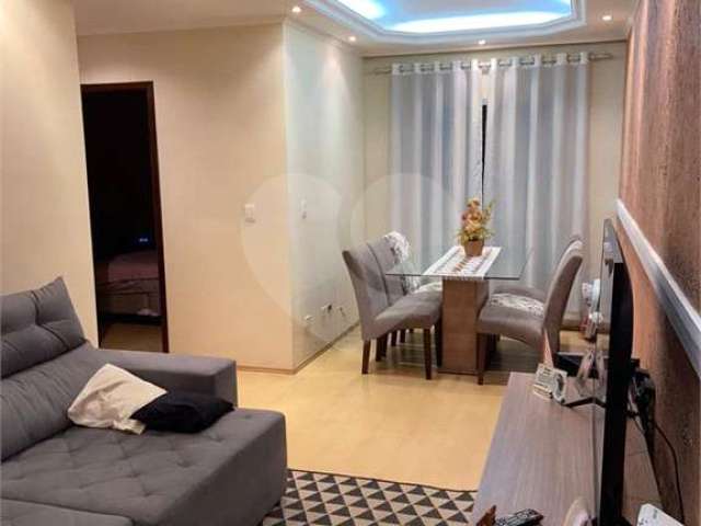 Apartamento com 2 quartos à venda em Jardim Dourado - SP