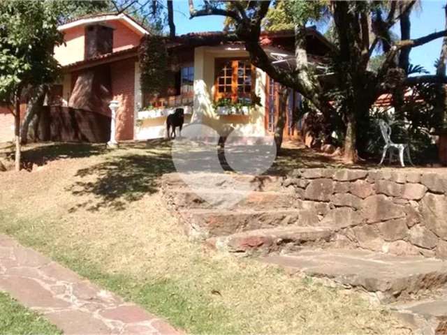 Casa com 3 quartos à venda em Roseira - SP