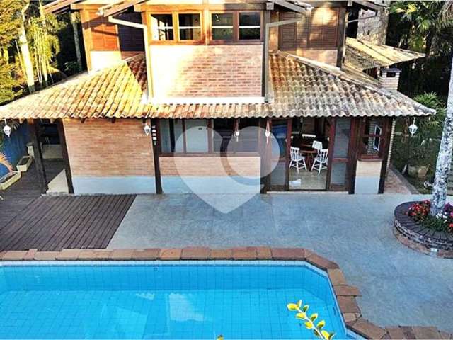 Casa com 4 quartos à venda em Roseira - SP