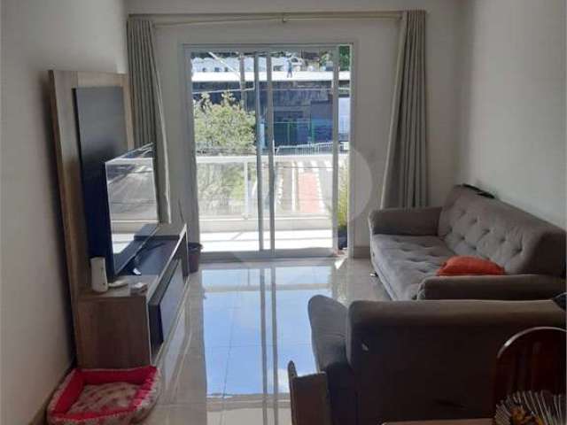 Apartamento com 3 quartos à venda em Vila Pereira Barreto - SP