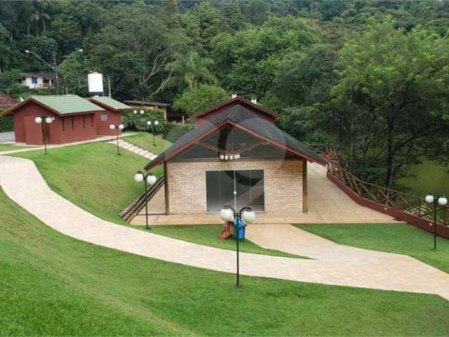 Condomínio à venda em Caraguatá - SP