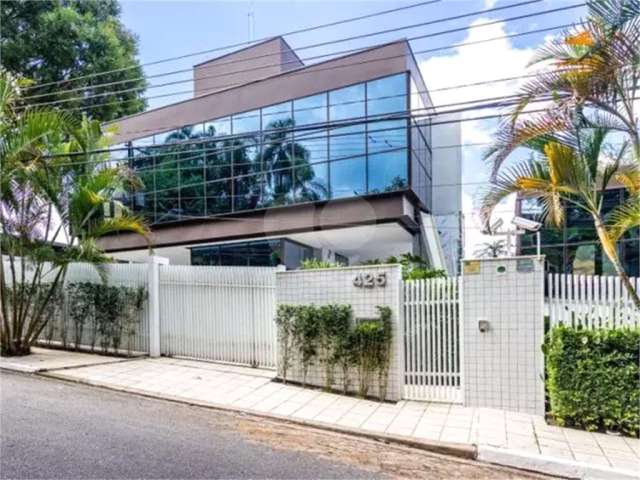 Casa com 6 quartos à venda em Jardim Vitória Régia - SP