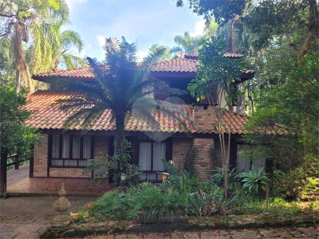 Casa com 4 quartos à venda em Roseira - SP