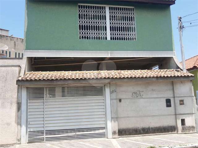 Sobrado com 4 quartos à venda em Vila Mazzei - SP