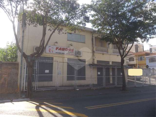 Prédio inteiro à venda em Vila Mazzei - SP