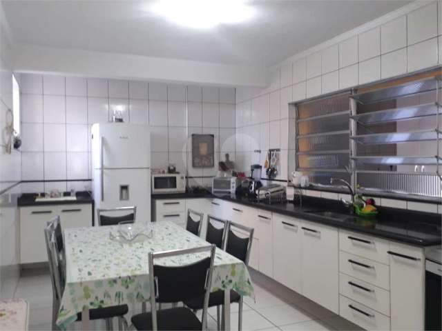 Casa com 3 quartos à venda em Vila Mazzei - SP