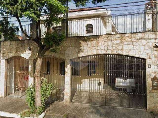 Casa térrea com 4 quartos à venda em Jardim Guanca - SP