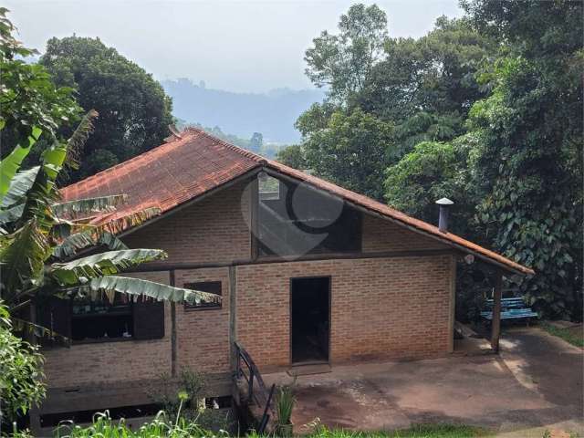 Casa térrea com 2 quartos à venda em Roseira - SP