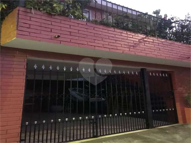 Sobrado com 3 quartos à venda em Vila Gustavo - SP