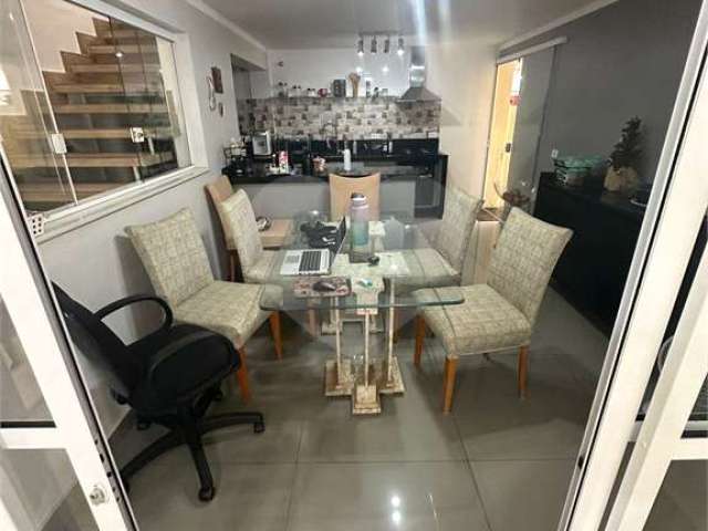 Casa com 4 quartos à venda em Chora Menino - SP